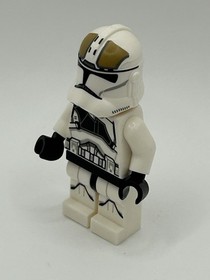 Lego Star Wars Minifigure Clone Trooper With Blasters 75182