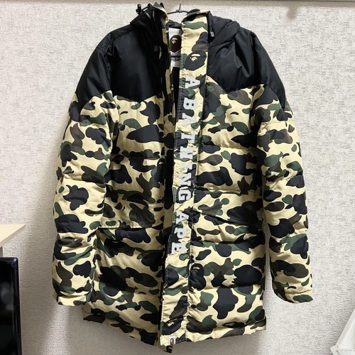 A BATHING APE (BAPE) Piumino mimetico snowboard BAPE A Bathing Ape taglia S