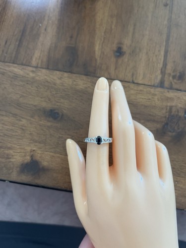 Anillo solitario de diamantes y zafiros de 0,33 quilates de oro amarillo de 9 quilates, talla N del Reino Unido - Imagen 3 de 8