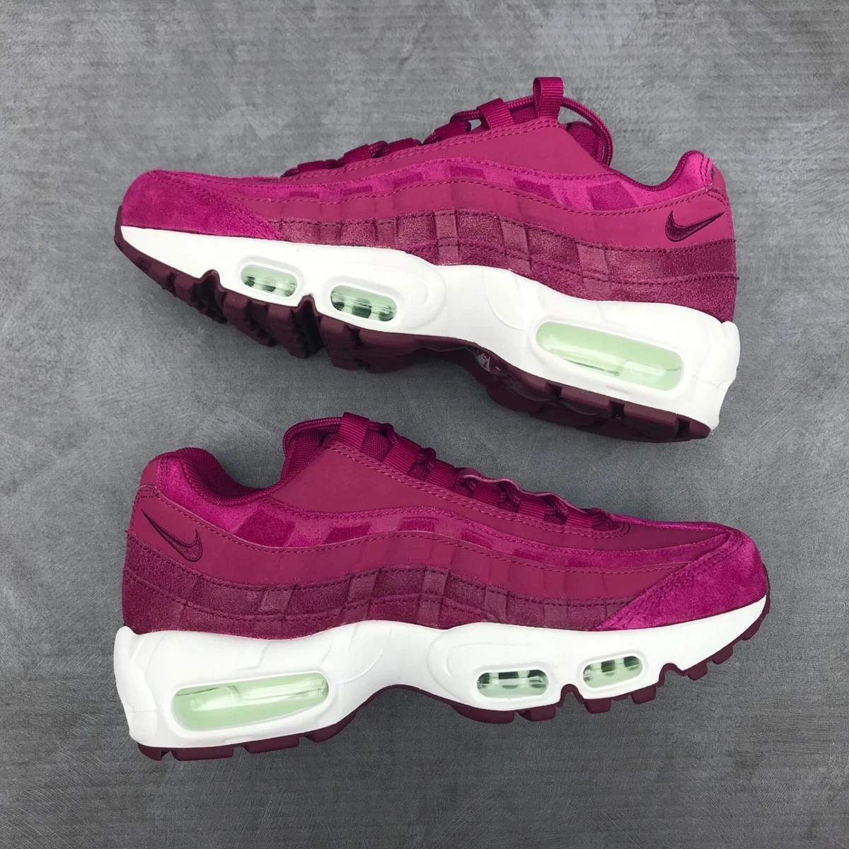 Nike air max 95 se bordeaux hot sale