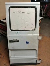 Porte arrière et accessoires Mercedes MB100