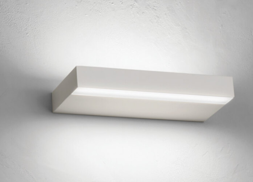 Illuminazione Minimal: Applique LED Bianca Nobile Plank 30cm 3000K