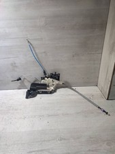 Mercedes-Benz GLA W156 X156 2015 Vorne rechts T&uuml;rschloss vorne A1667200435