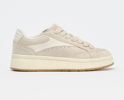 ZARA Sneaker Artikel 5425/510/002 Gebrochenes Weiß Größe 37