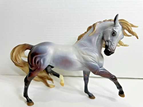 Breyer Christmas Holiday Horse #700117 Bayberry and Roses Grey Esprit 2014