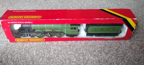 Hornby R845 Flying Scotsman A3 LNER 4372 Lokomotive Vintage Modelleisenbahn Originalverpackt. | Condition: Used