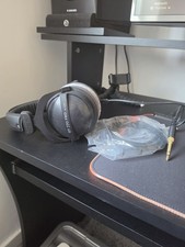 Beyerdynamic DT 770 Pro Black Over-the-Ear Headphones