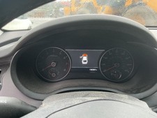 Used Speedometer Gauge fits: 2018 Kia Stinger US market 2.0L 7.0`` screen Superv