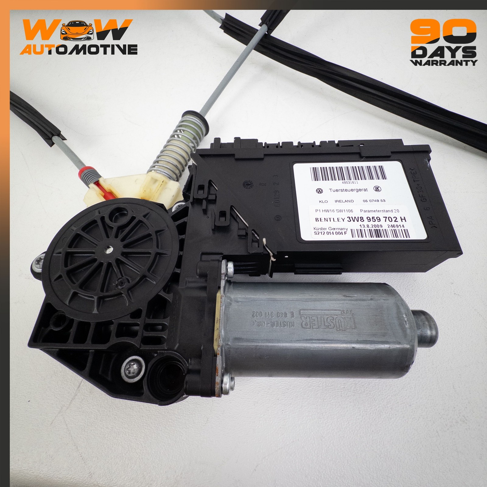 04-17  BENTLEY CONTINENTAL SUPERSPORTS COUPE FRONT RIGHT DOOR REGULATOR MOTOR OE