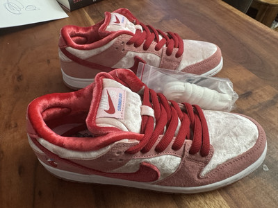 Nike SB Dunk  Strangelove  - US 6.5 - EU 39 - Neu