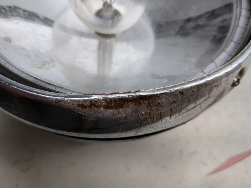 91-08 Honda CB250 Nighthawk Aftermarket Headlight W/Bucket Can Surround - Image 3 of 4