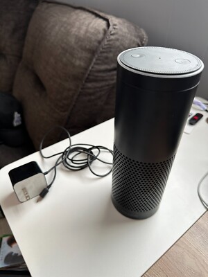 Amazon Echo (1st Generation) Smart Assistant - Black - Used - Great condition