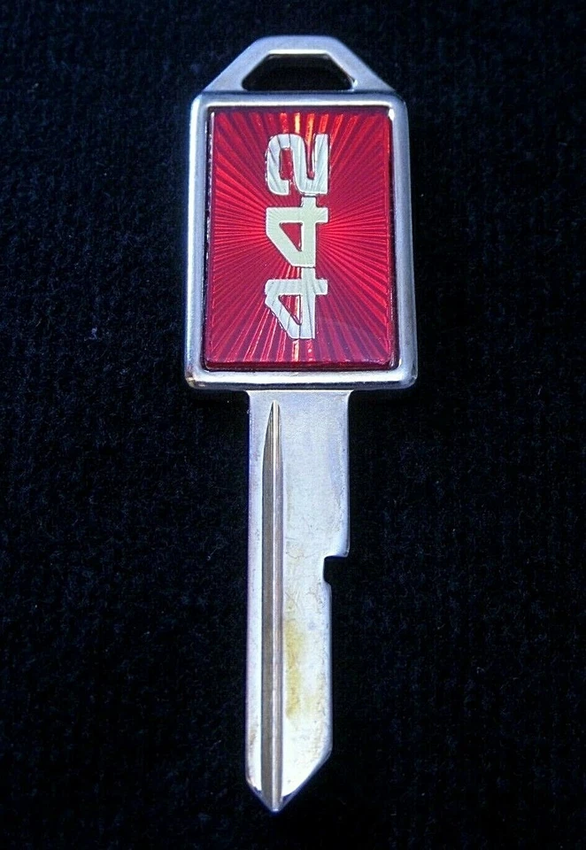 OLDSMOBILE 442 Sunburst LLAVE DE ENCENDIDO EN BLANCO 1970 1974 1978 1982 NUEVO FABRICANTE ORIGINAL RARO Foto 3 de 4