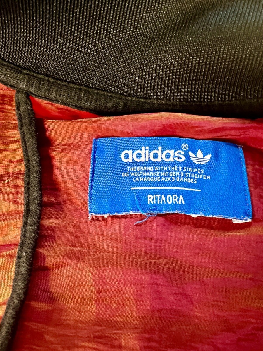 Adidas x Rita Ora Shape Shifter jacket - size Medium/Large Adidas x Rita Ora Shape Shifter jacket - size Medium/Large