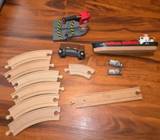 BRIO World Cargo Harbour Set #33061 compatible with Thomas & Friends