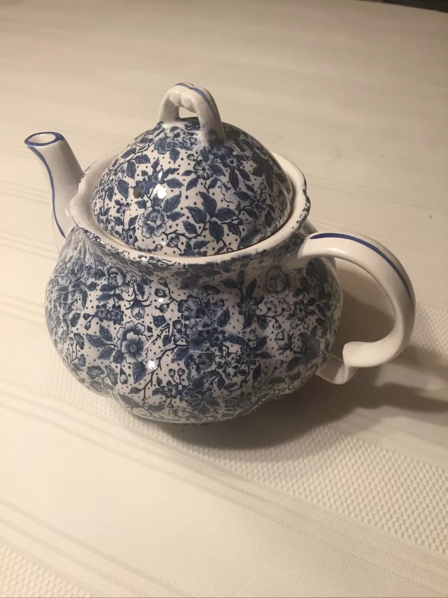 Enesco Teapot Blue Flowered. Beautiful teapot with Enesco Imported Japan Sticker