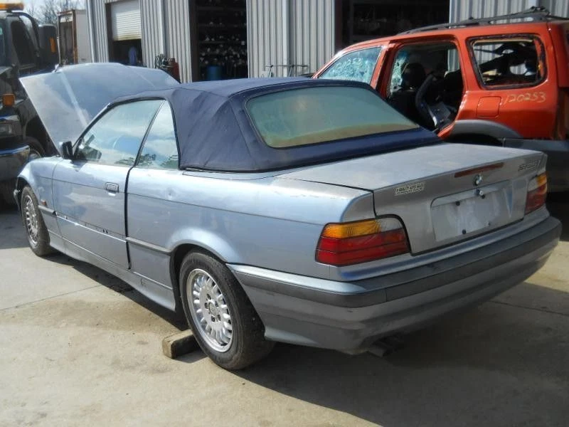 МОТОР СТЕКЛООЧИСТИТЕЛЯ 98 99 BMW 323I - Изображение 3 из 4