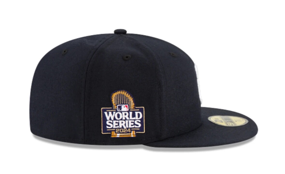ウェア 59FIFTY 2024 MLB World Series SidePatch Los Angeles Dodgers 2024 World Series Champions Trophy Side