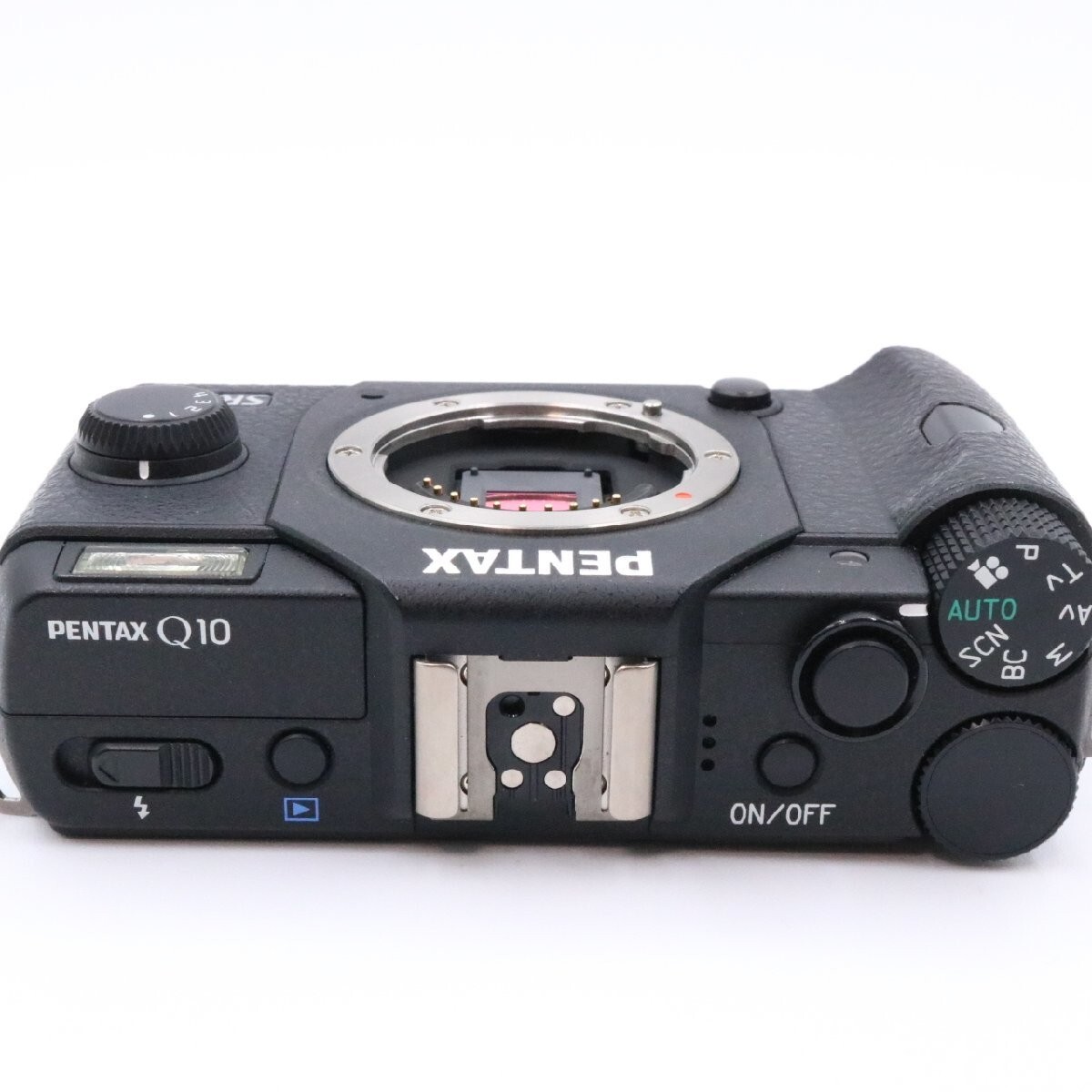 MINT] Pentax Q10 Black 12.4MP Digital Camera Body 1659 shots From