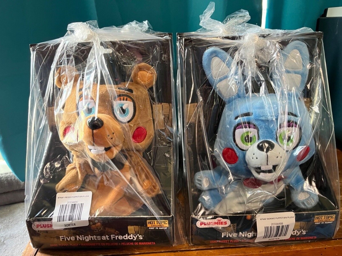 Five Nights At Freddy's 8In Toy Freddy Puppet Plush & Toy Bonnie