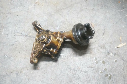 OEM Mercedes W107 R107 Engine Oil Pump 81-85 380sl 380slc - Picture 2 of 5