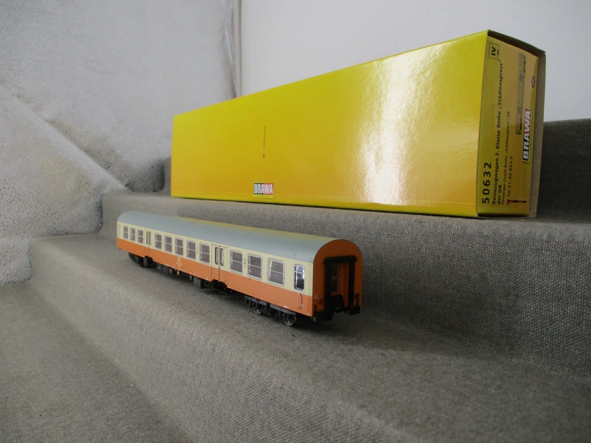 Brawa Spur H0 50632 Personenwagen Reisezugwagen 2. Klasse der DR in OVP