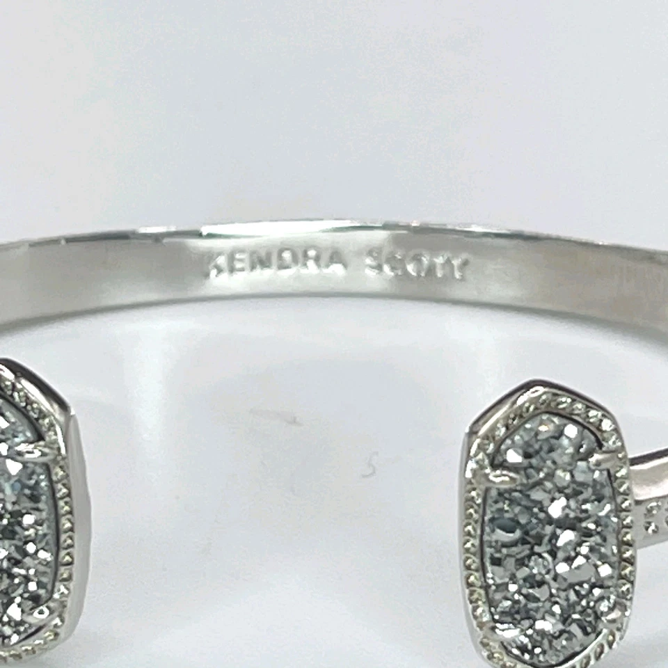 Brazalete Kendra Scott NUEVO CON ETIQUETAS "Elton" Tono Plata Platino Drusy Foto 4 de 4