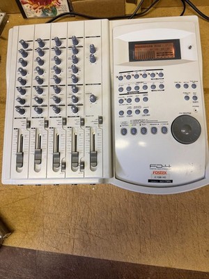 Fostex FD4 Digital Multitrack Recorder Mixer  Analogue Digital Tracks powers on