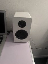 Azatom Bookshelf Speakers Equinox E3 White Pair Excellent Condition