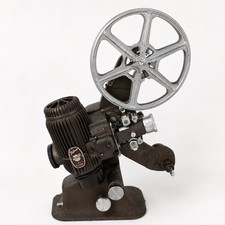 Vintage Bell Howell Filmo Diplomat Model A 16mm Movie Projector Untested