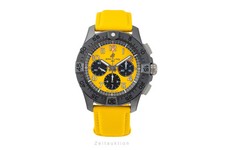 Breitling Avenger chronographe céramique automatique montre pour hommes SB014710