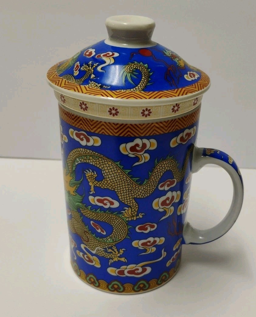 Chinese Porcelain Tea Mug With Lid & Infuser Dragons Blue With