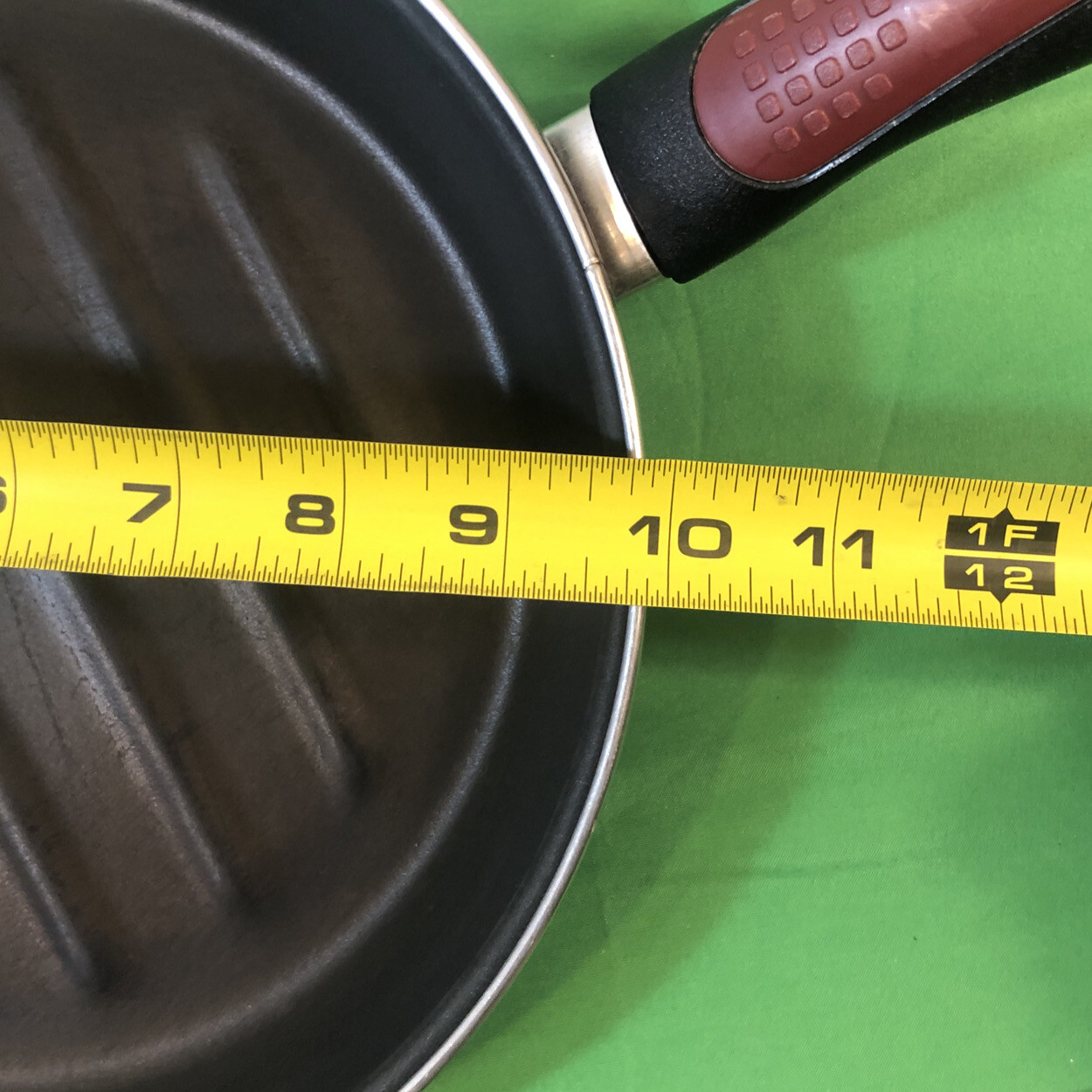 Vintage Megaware 10" Frying pan with Grill lines Retro Red Induction