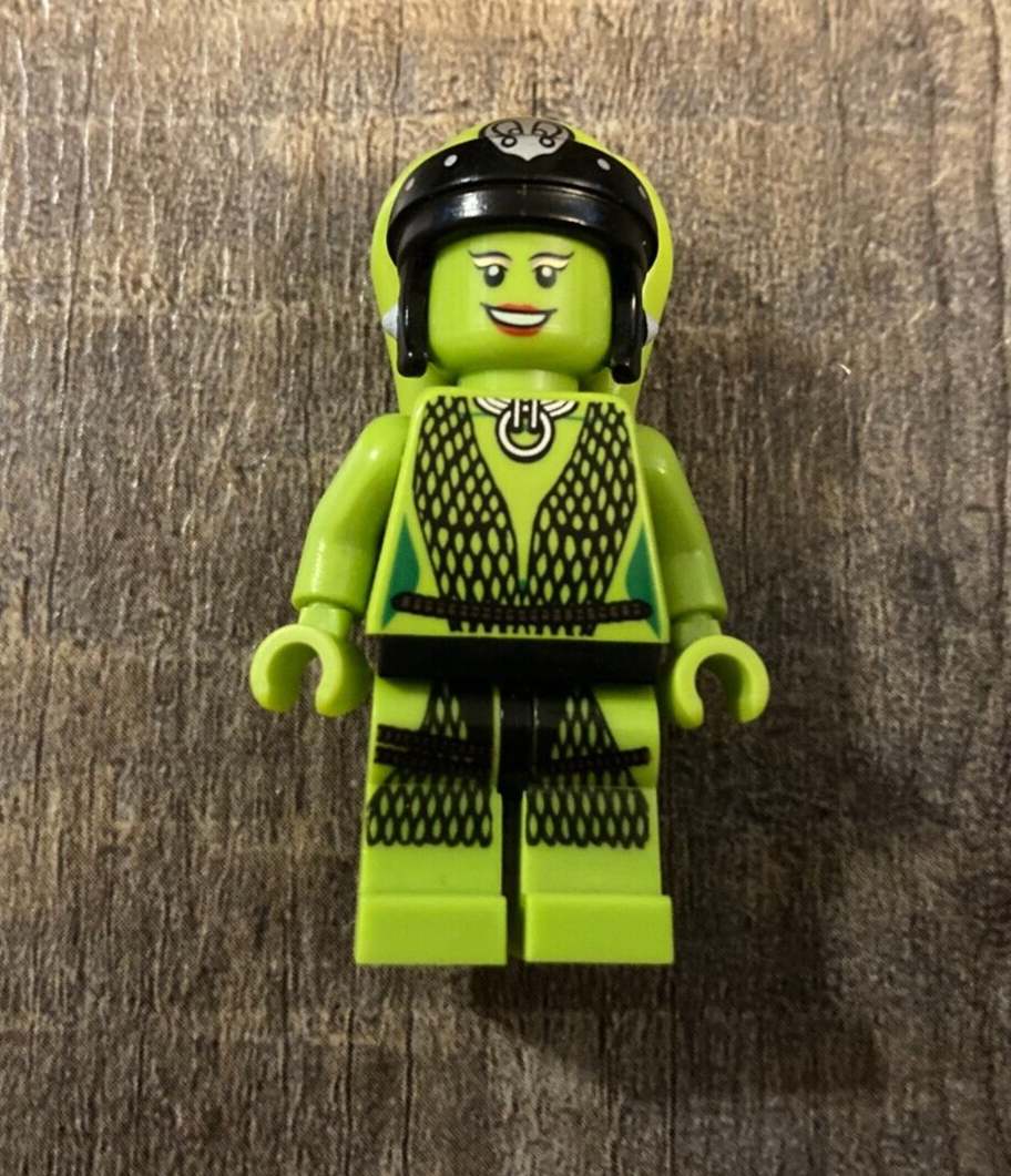 LEGO Star Wars Oola Minifigure From Set 9516 Jabba's Palace