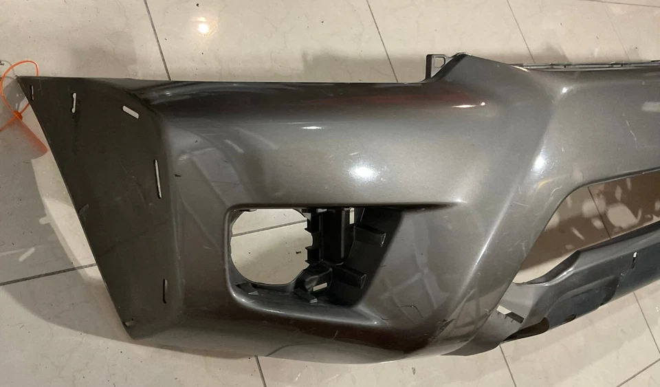 Cubierta de parachoques delantero marrón claro Toyota Tacoma 2012-2015 52119-04060 OEM Foto 4 de 4