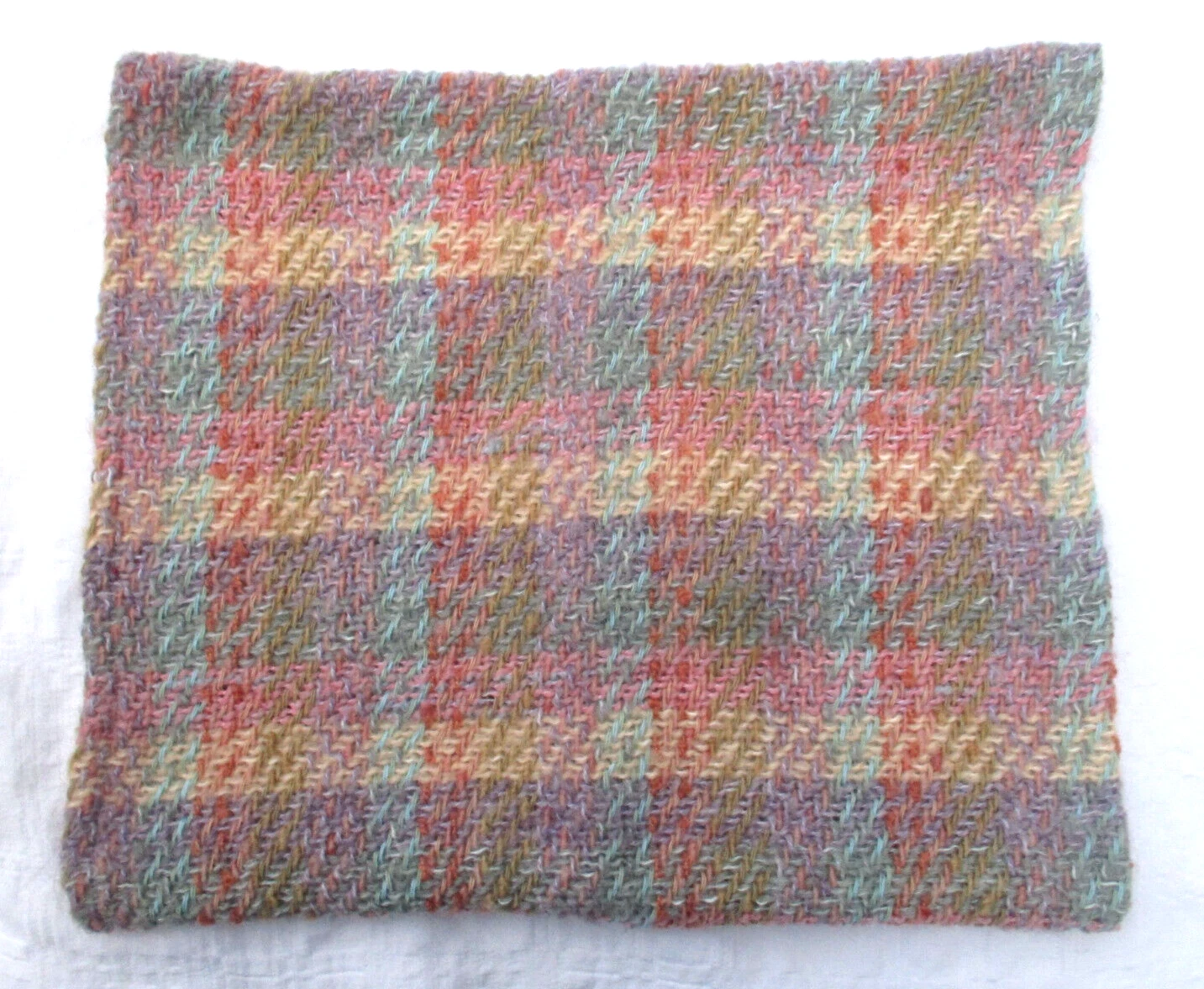 Helena Ruuth Tapestries Ireland Wool Tube Funnel Scarf Rainbow Plaid Vintage
Opens in a new window o