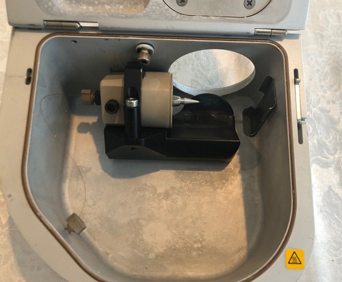 Alloggiamento sorgente Thermo TSQ Quantum Classic I e sonda ESI - Testato - Foto 2 di 5