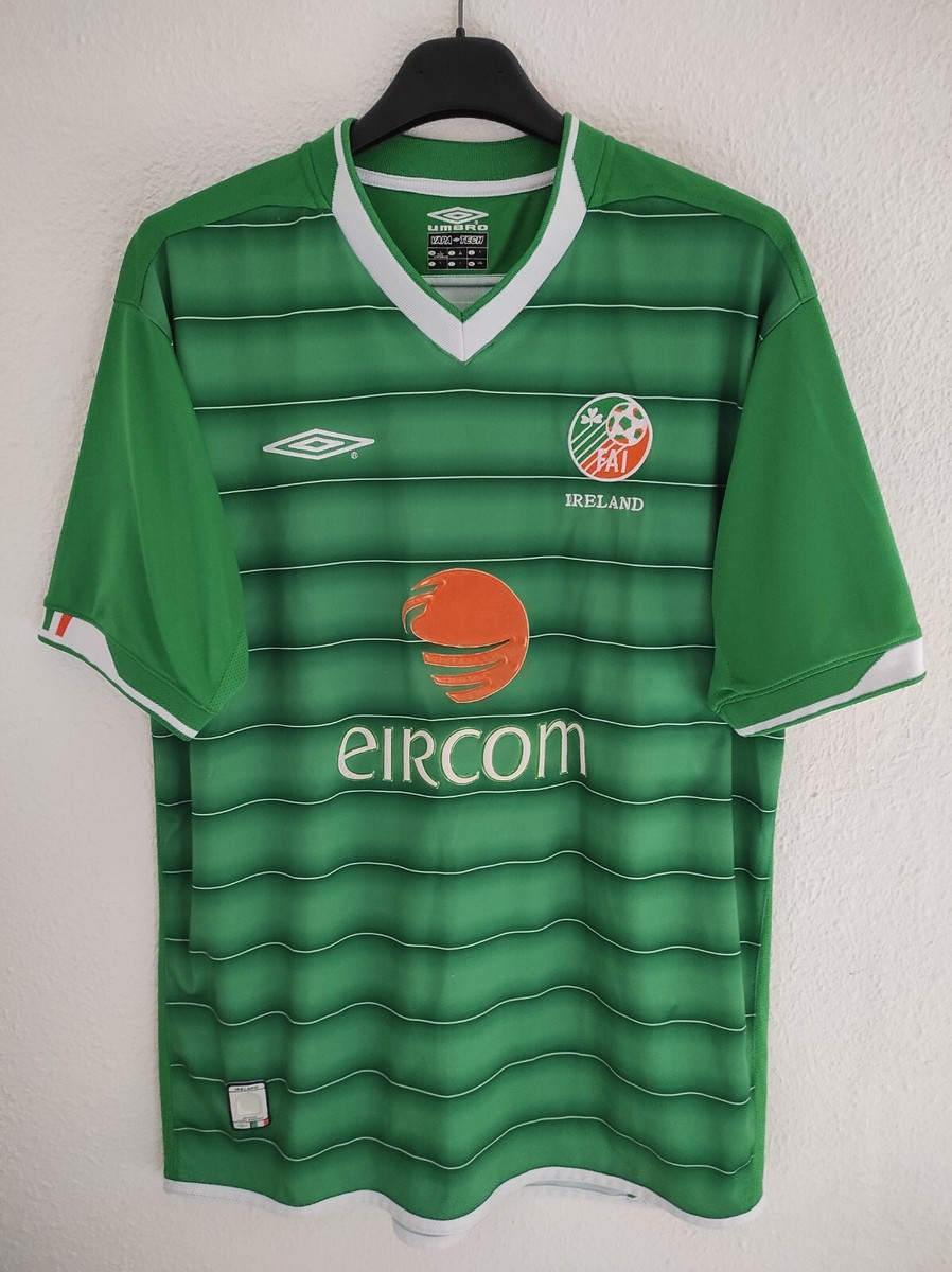 IRELAND アイルランド Umbro ユニフォーム　2003-2004 IRELAND 2003 2004 HOME FOOTBALL SHIRT SOCCER JERSEY UMBRO sz