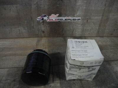 NEW Genuine Audi A1 A3 VW Golf Seat Skoda 1.2 1.4 TFSI TSI Oil Filter 03C115561B