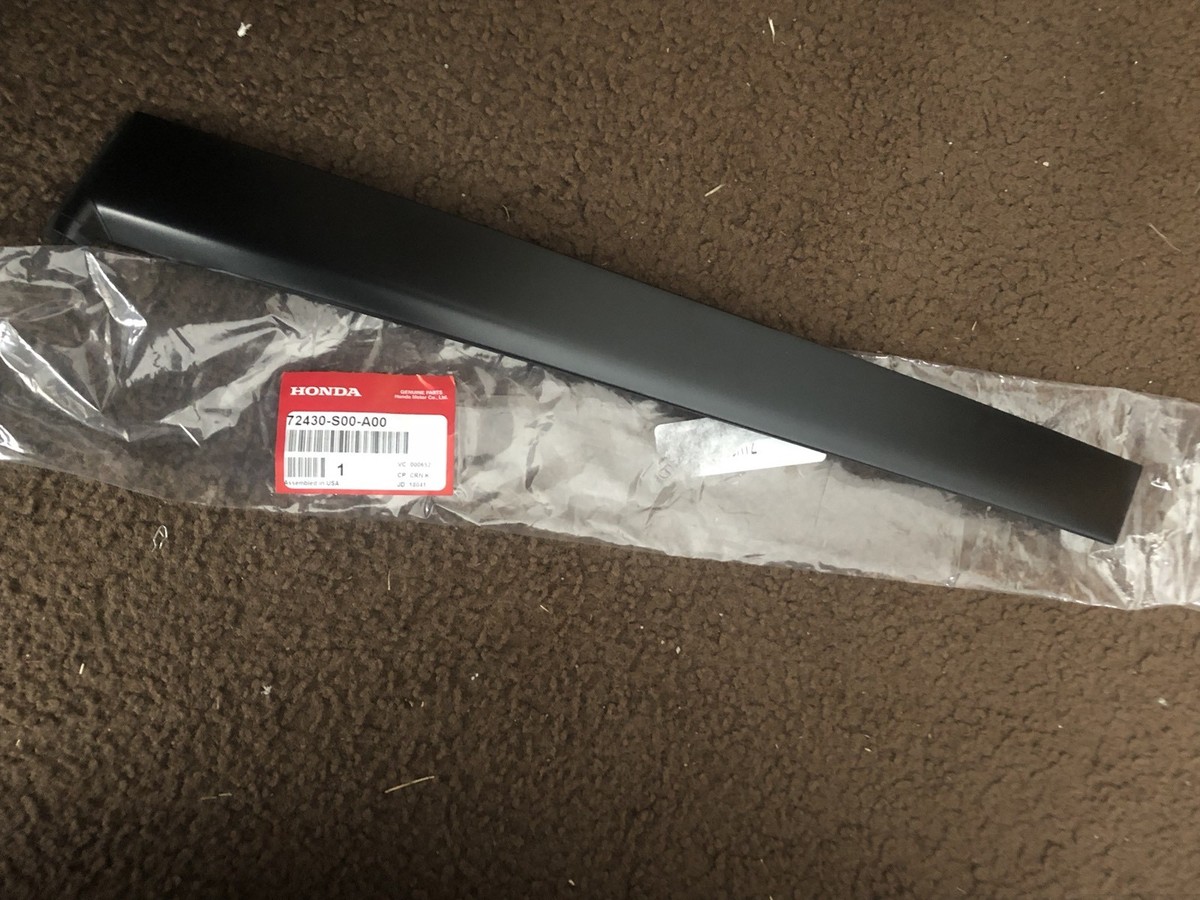 96-00 HONDA CIVIC RH DOOR GARNISH TRIM PILLAR SASH 72430-S00-A00 2