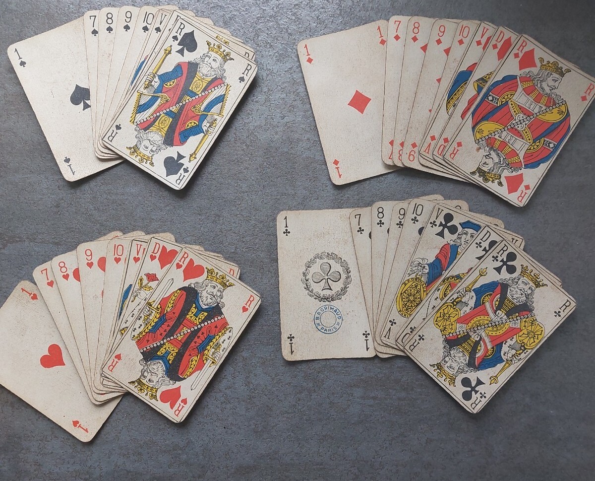 COFFRET DE 2 Anciens jeu de cartes Genre Grimaud Pour Poker Belotte EUR