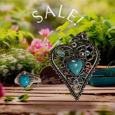 Genuine Heart Shaped Turquoise Ring Set In 925 Silver. Ring Size 7.