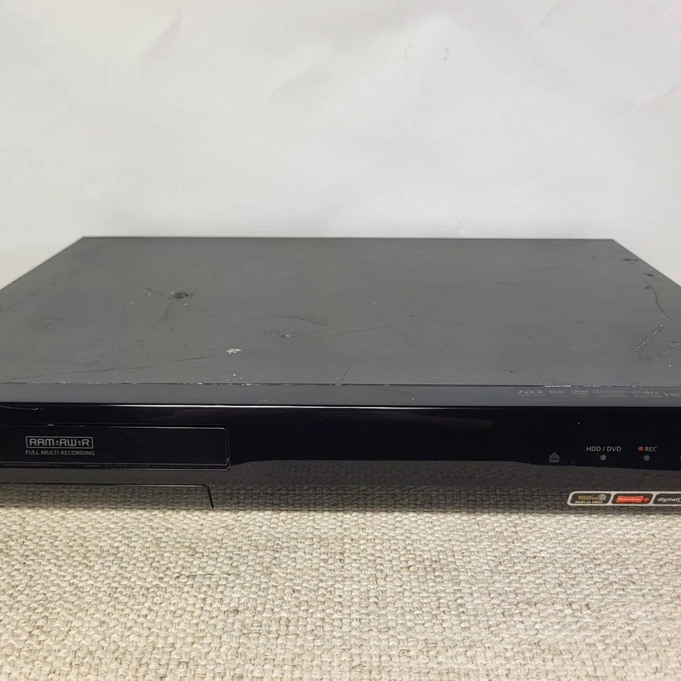 Samsung DVD-SH893M 160GB HDD & DVD Recorder, Freeview, HDMI, USB NO REMOTE UK - Image 3 of 4