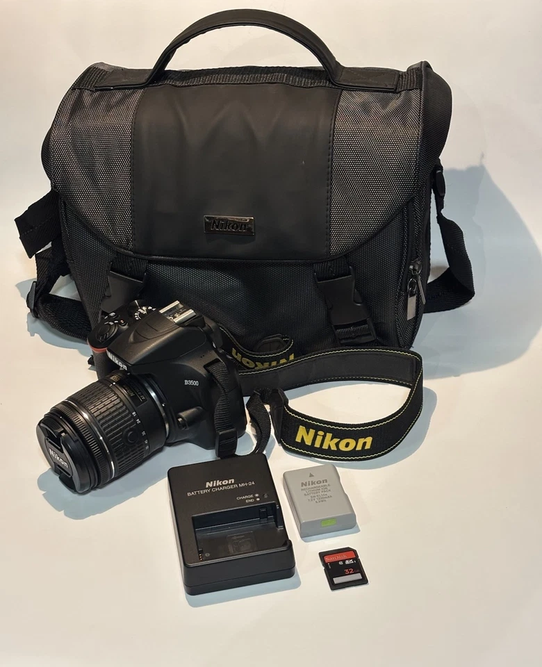 Cámara Nikon D3500 DSLR con kit de lentes VR de 18-55 mm excelente paquete Foto 3 de 4