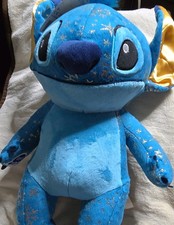 Disney Build A Bear Aloha Winter Talking Stitch Metallic Gold Snowflakes Plush