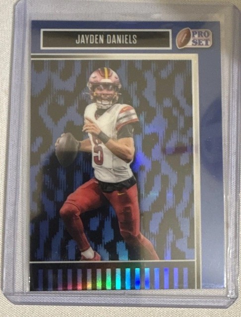2025 Leaf Pro Set Metal - Jayden Daniels #71 Prismatic /25