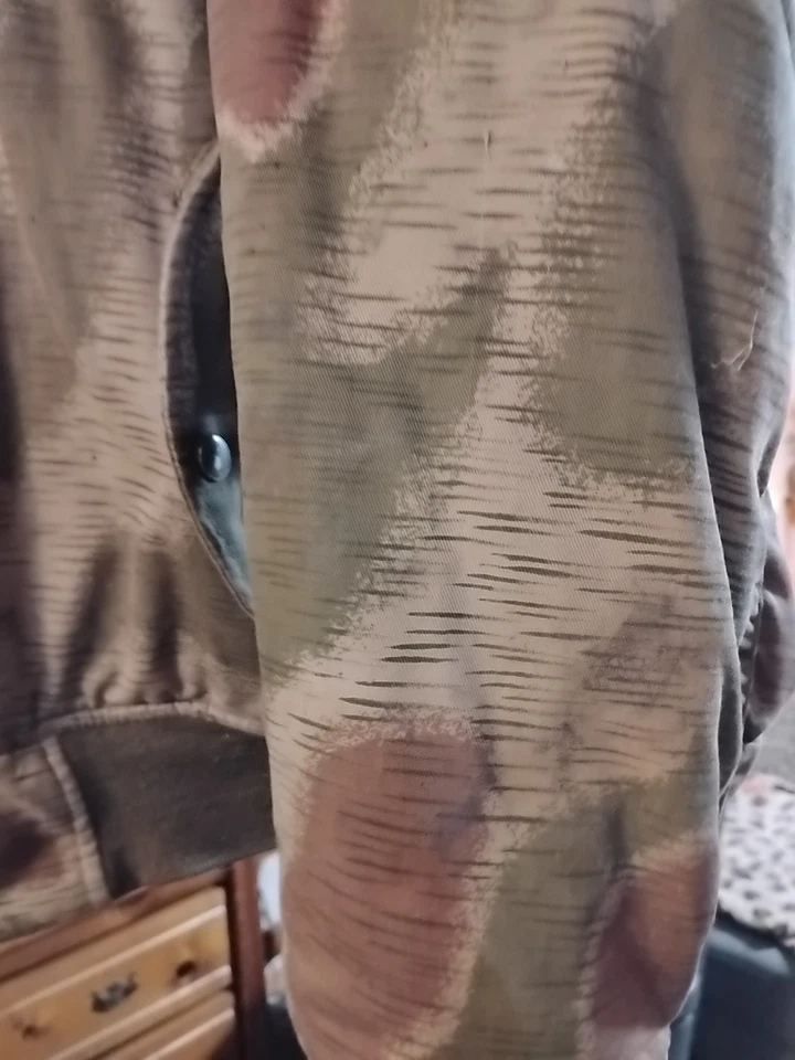 复古男式 1990 年代 Y2K Sturm 德国迷彩飞行轰炸机夹克 90 年代 M 码 Sumpfmuster — 第 4/4 张图片