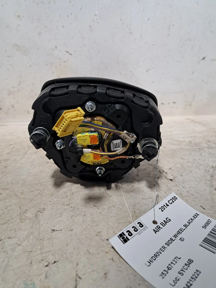 Conjunto de bolsa de aire volante lado conductor Lh / negro 2014 C250 Sku#4215225 Foto 2 de 4
