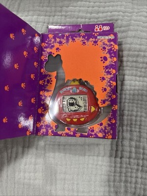 Vtg Dinkie Dino Raku Raku DinoKun Japanese Virtual Pet TK-910 Red New Rare