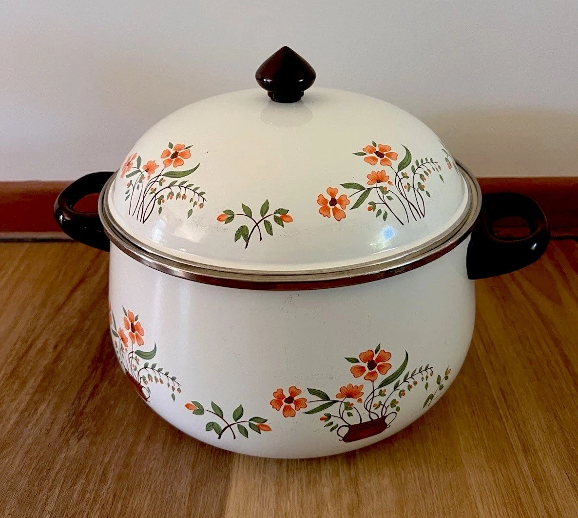 Pots 6Qt (7 Liter) Vintage Stew Pot Countryside Collection Porcelain On Steel